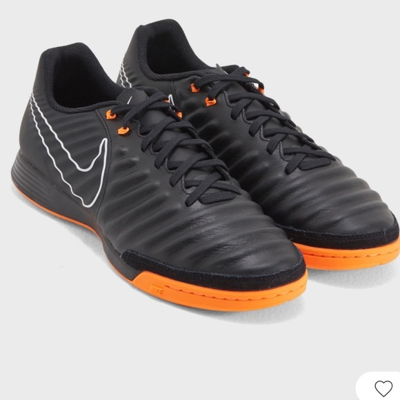 NIKE Tiempo Legendx 7 Academy IC Youth Black Orange Sneaker 6Y - Picture 3 of 11